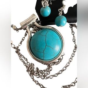 NWT Paparazzi Women’s Vintage Style 2 Piece Jewelry Set SilverTone and Teal